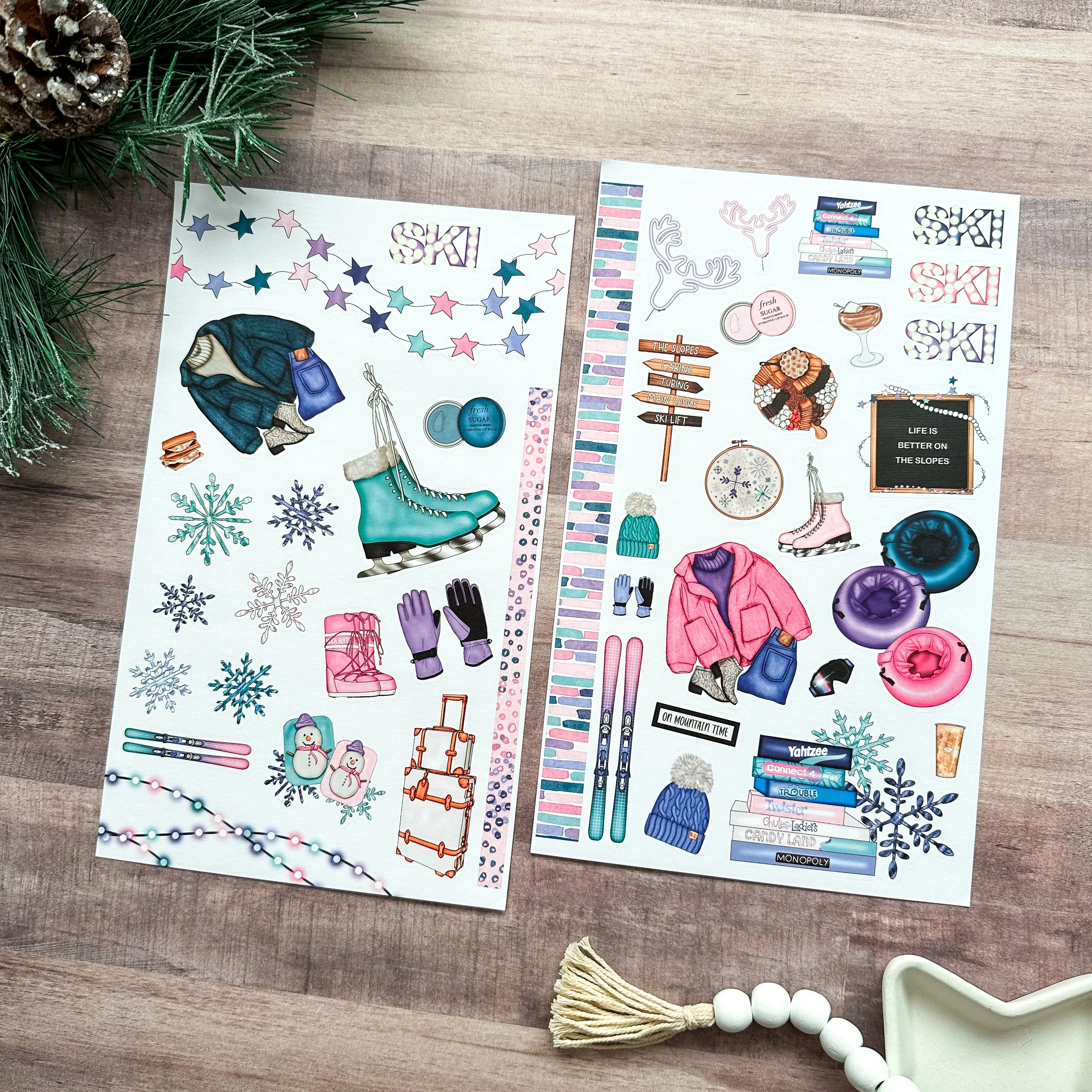 CHIC WINTER STICKER BOOK