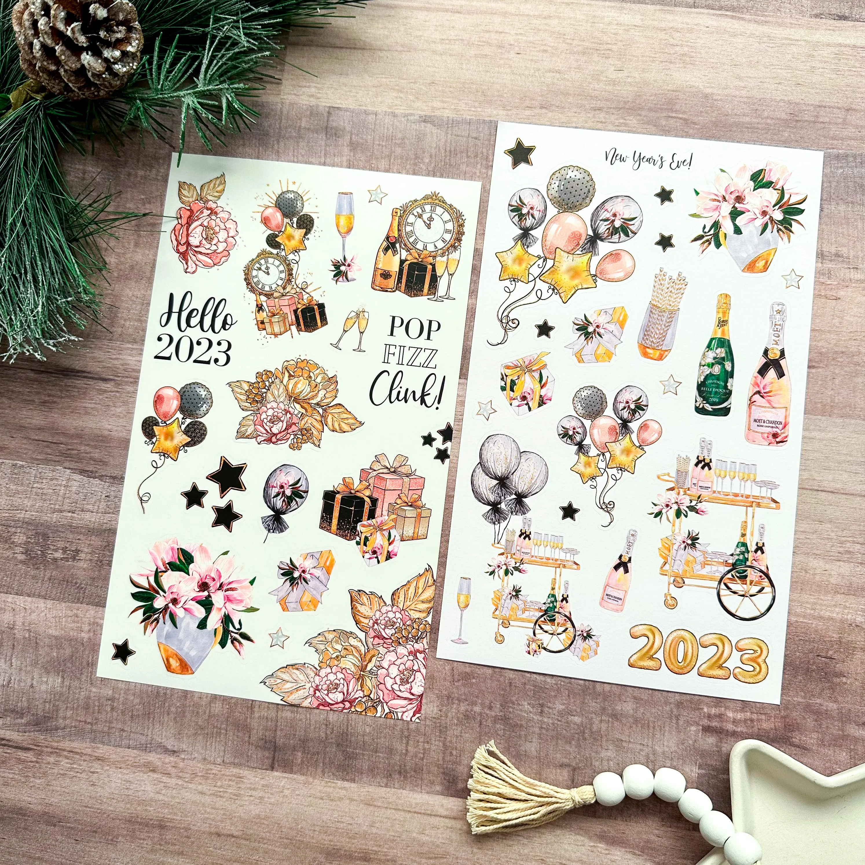 CHIC WINTER STICKER BOOK