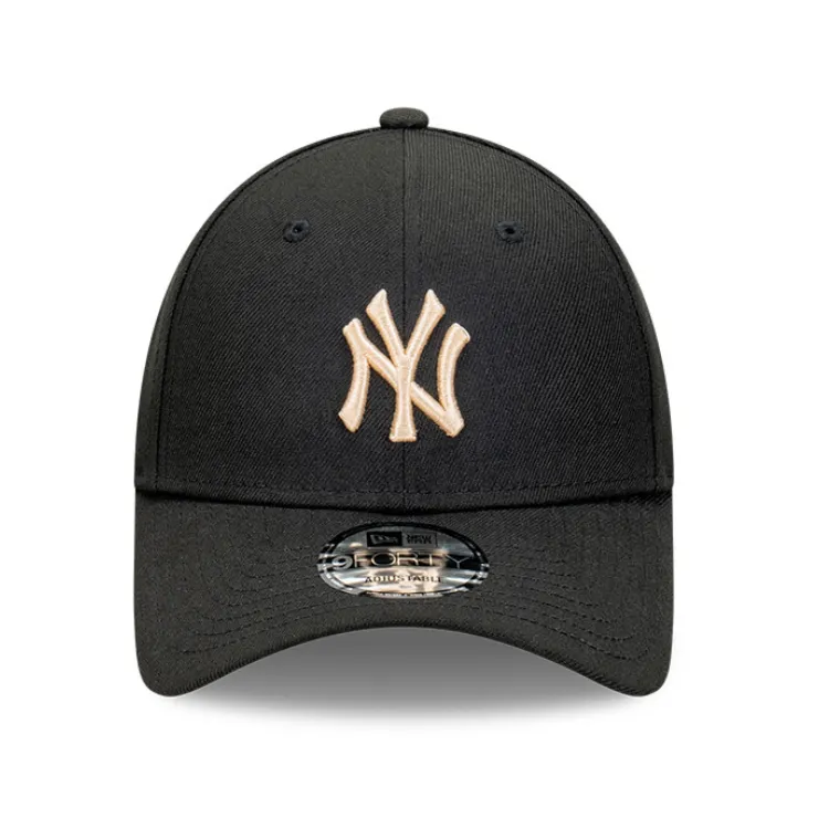 New Era New York Yankees 9FORTY - Black/Oatmilk