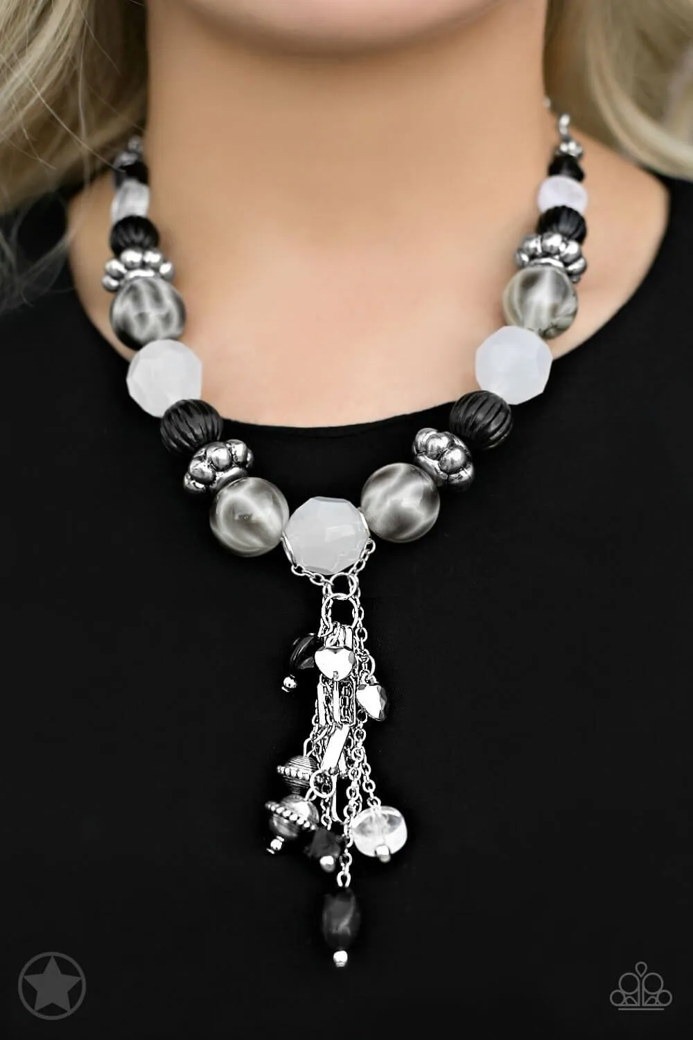 Paparazzi Accessories  - Break A Leg Black Necklace_ #N860 Peg-