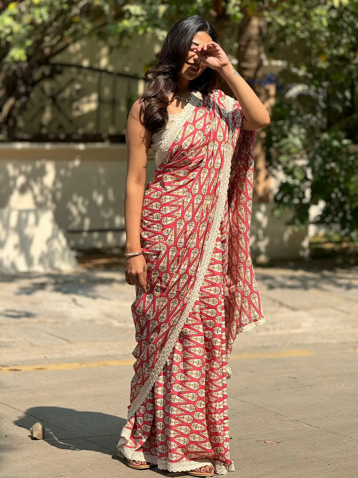 Pink cotton floral printed designer saree ( only saree )