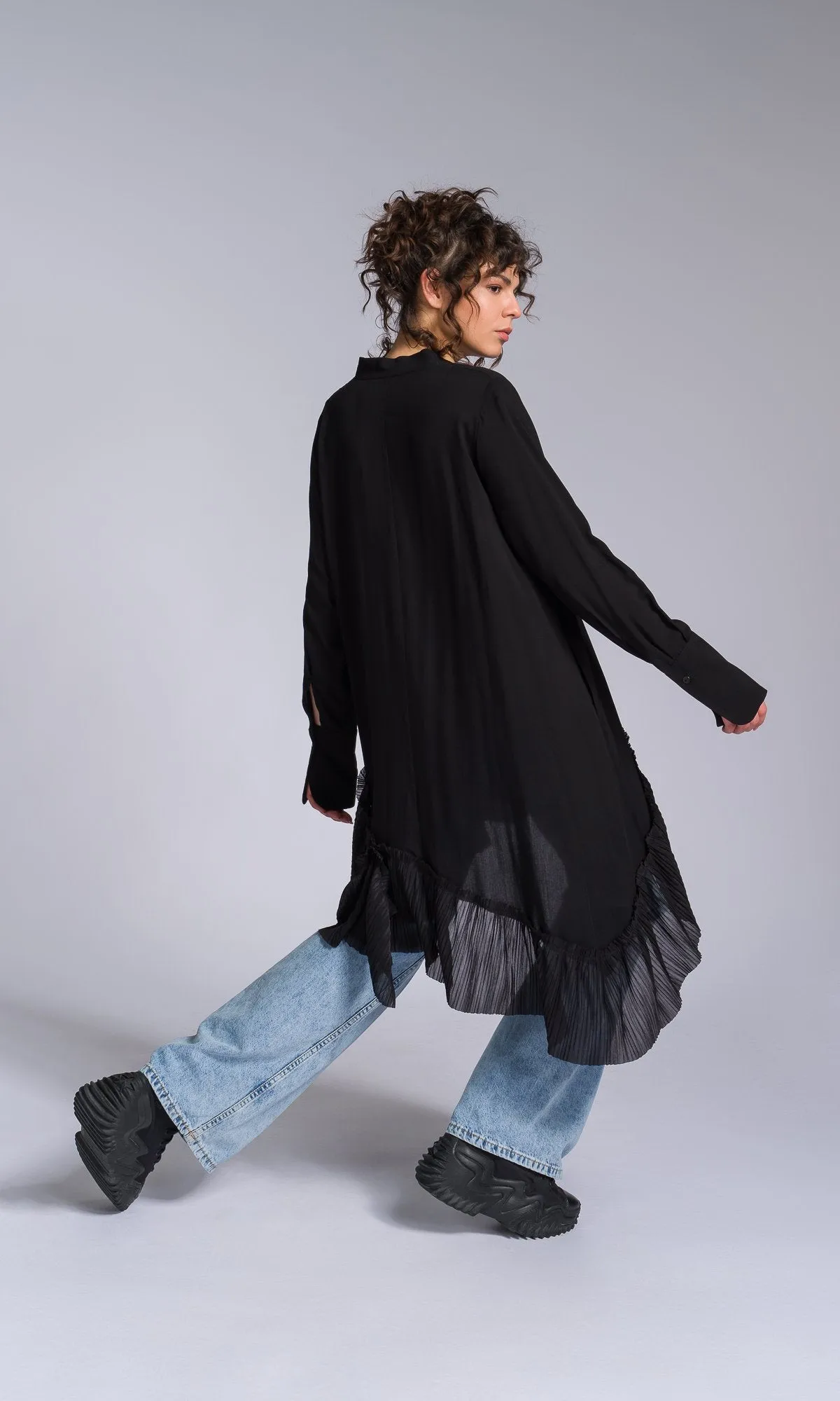 Pleated Hem Asymmetric Shirt