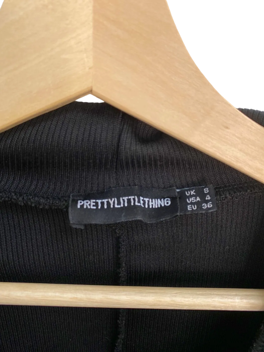 PrettyLittleThing Black Half-Zip Cropped Jumper UK 8