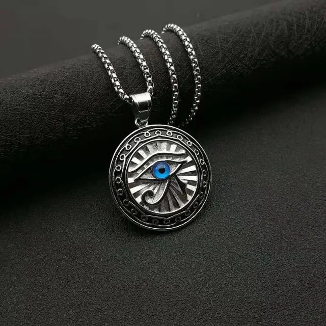 Retro Religious Style Triangle Eye Masonic Men's High Quality Metal Pendant Necklace Classic Punk Men's Amulet Jewelry