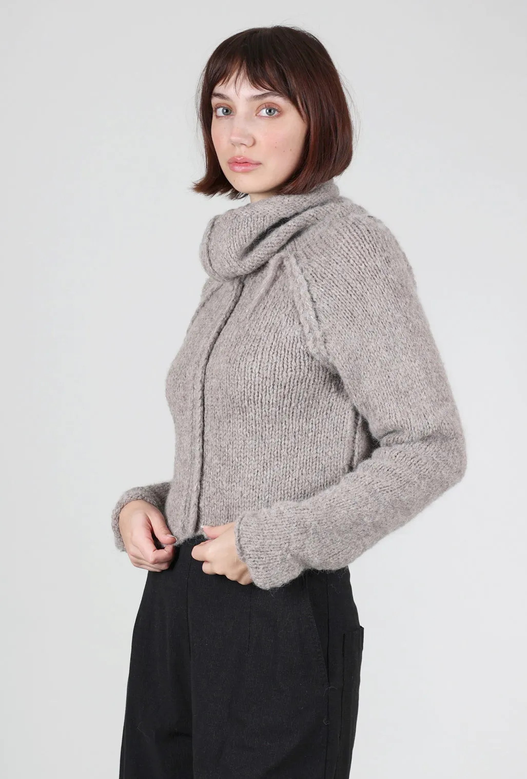 Samsa Chunky Crop Sweater, Faded Beige